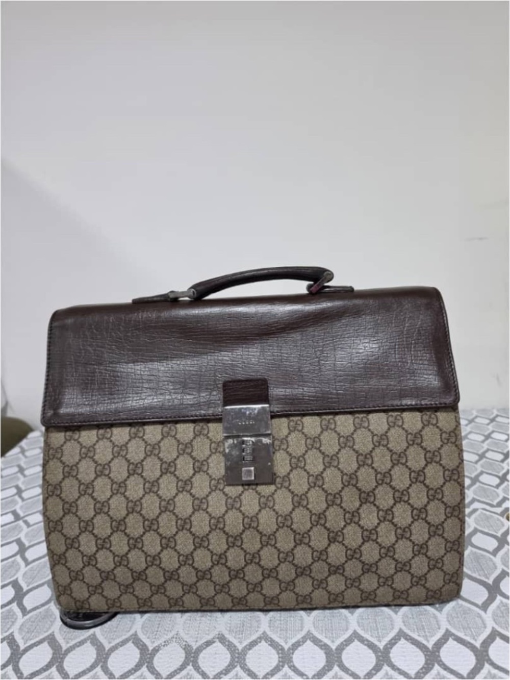 Authentic Gucci Vintage GG Plus Briefcase Brown/Beige